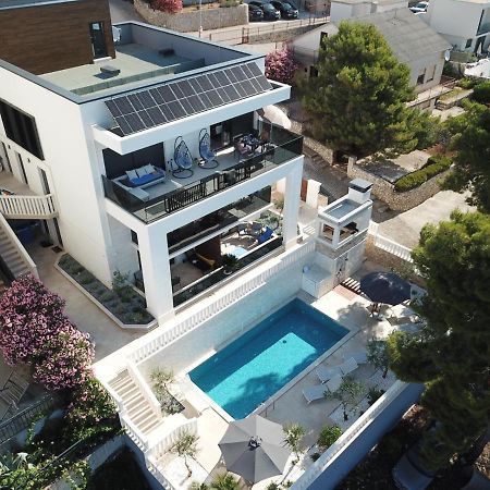 Luxury Beachfront Villa Carlisa Čiovo Eksteriør bilde