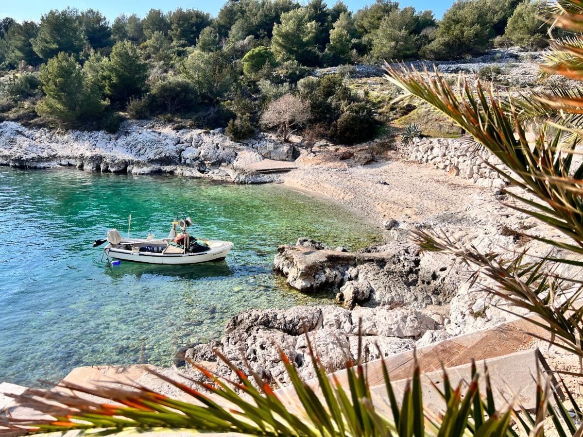 Luxury Beachfront Villa Carlisa Čiovo Eksteriør bilde