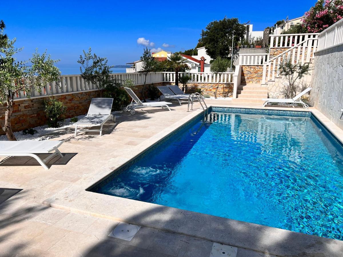 Luxury Beachfront Villa Carlisa Čiovo Eksteriør bilde