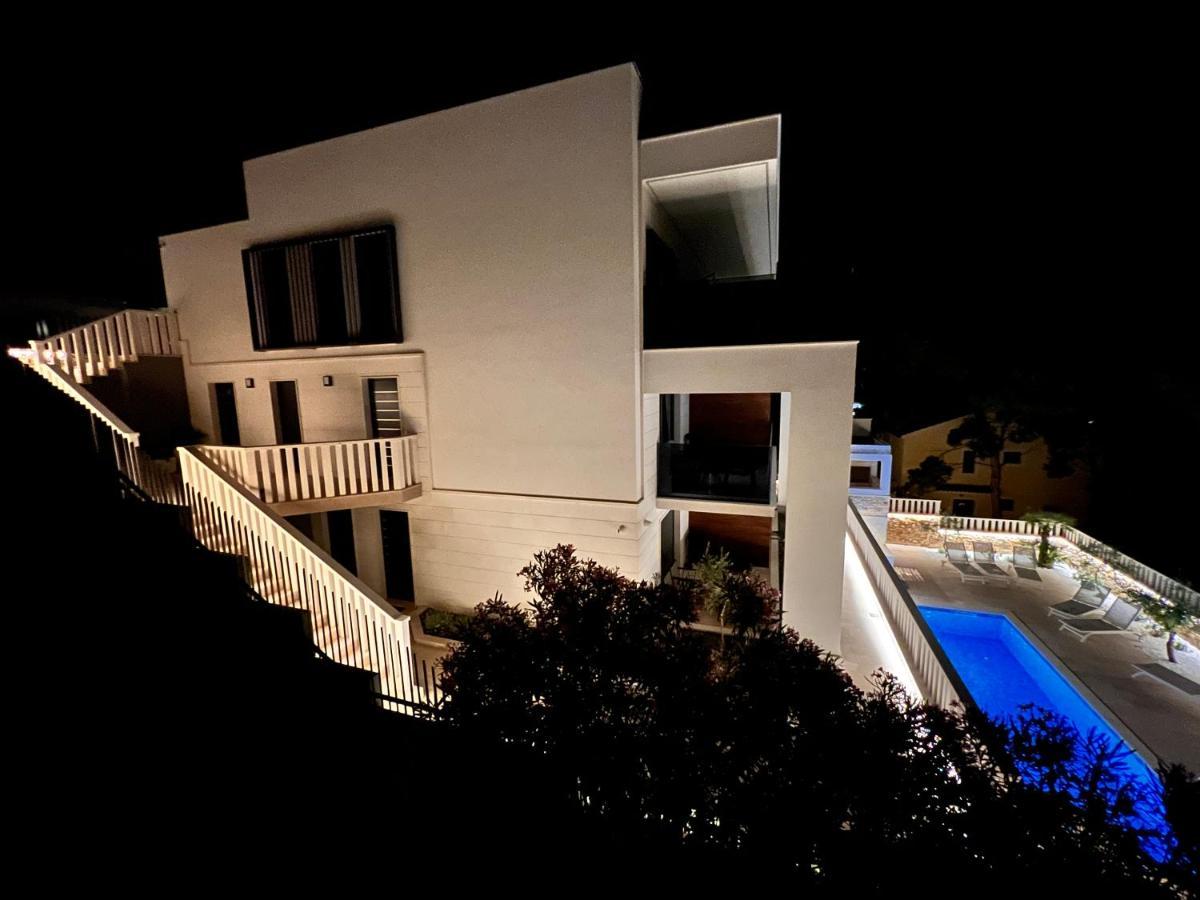 Luxury Beachfront Villa Carlisa Čiovo Eksteriør bilde