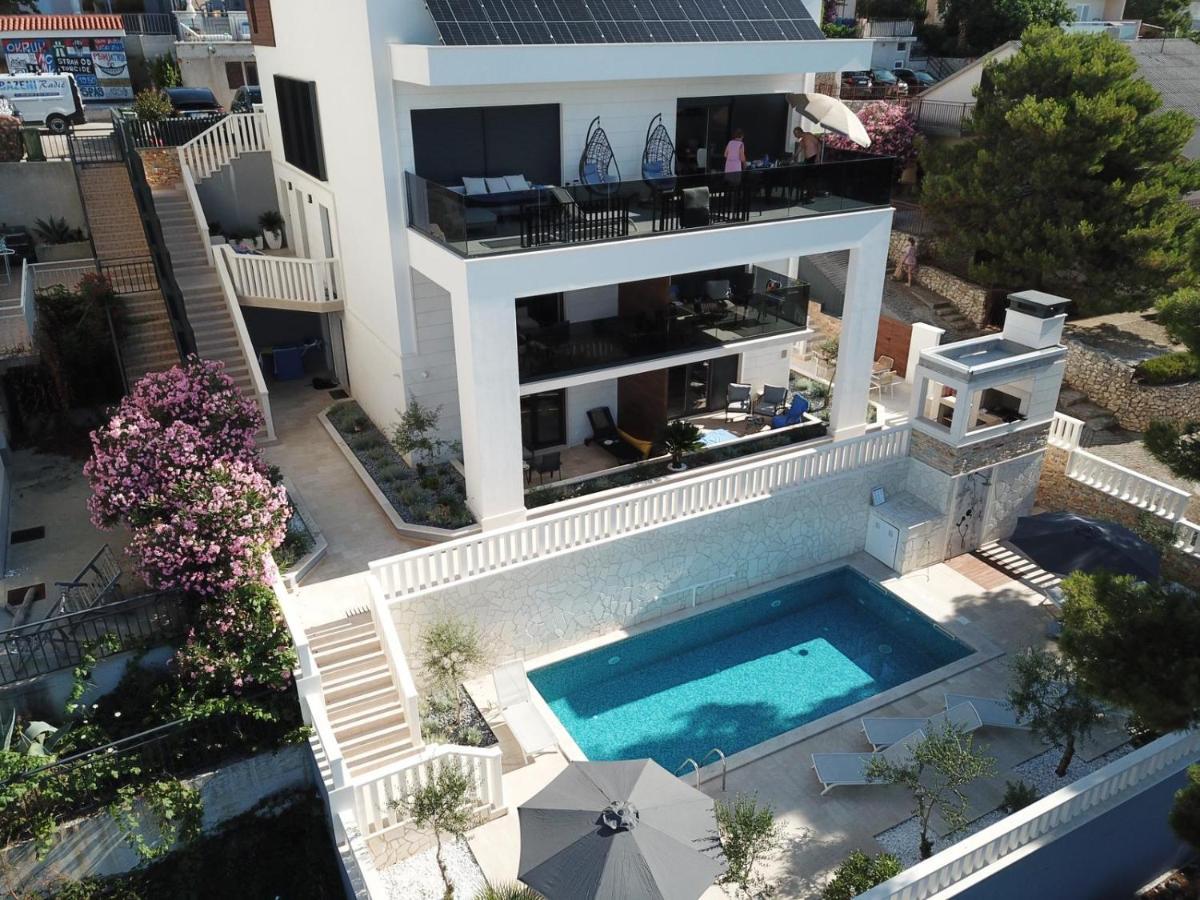 Luxury Beachfront Villa Carlisa Čiovo Eksteriør bilde
