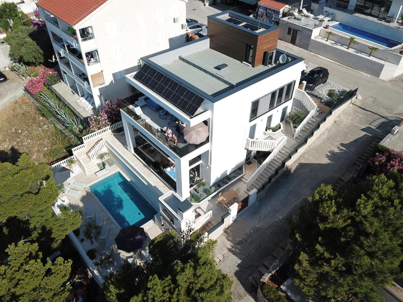Luxury Beachfront Villa Carlisa Čiovo Eksteriør bilde