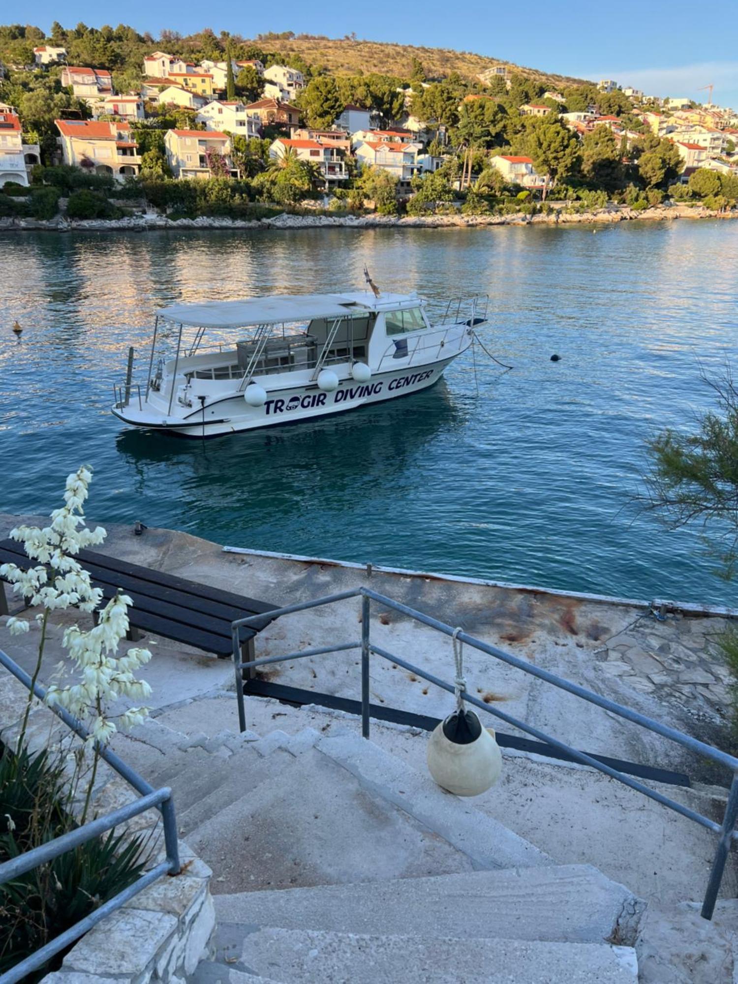 Luxury Beachfront Villa Carlisa Čiovo Eksteriør bilde